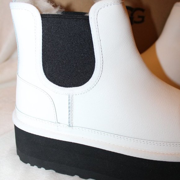NIB UGG LEATHER NEUMEL CHELSEA PLATFORM SHORT WOMEN'S BOOTS WHITE BLACK‎ - Picture 4 of 7
